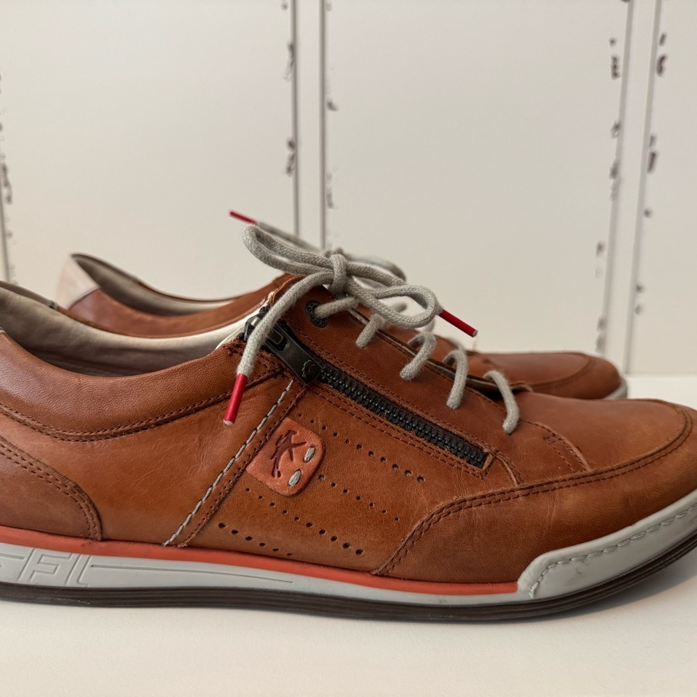Fluchos brown leather shoes made in Spain men’s us size 10.5 ( 44)